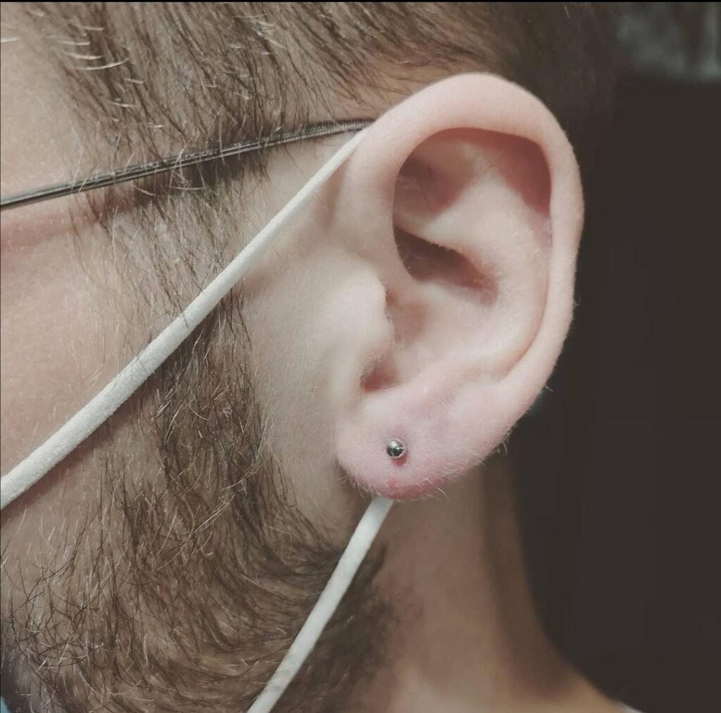 Lobe Piercing